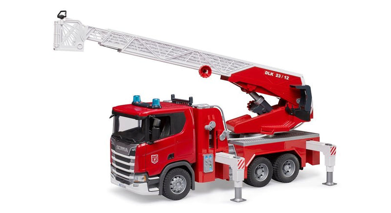Bruder Scania Super 560R Bombero Con Ladder Giratoria, Bomba Agua Luz Y Sound Modelo Vehículo 3591