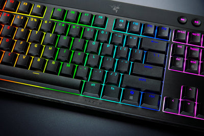 Razer Blackwidow V4 Low-profile Hyperspeed Orange Switch Keyboard - Us Layout — image 1