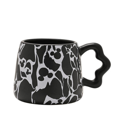 Mug Shapes Mickey Disney — image 1